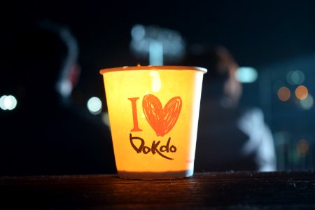 Lighting Drink Cup Font