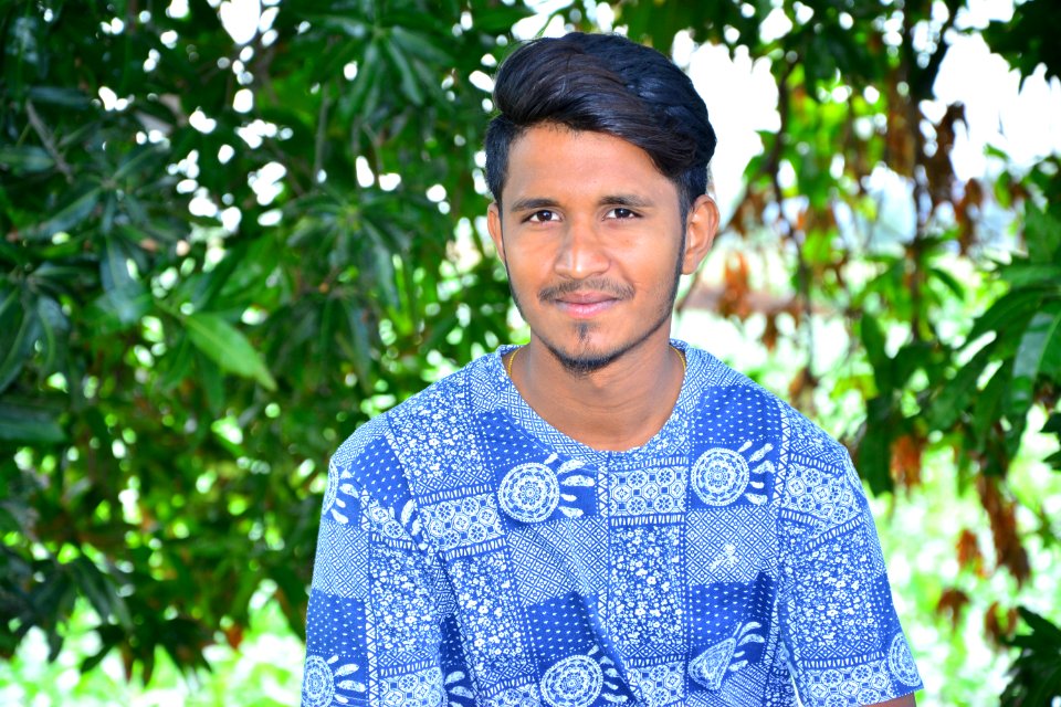Blue Male Tree Smile