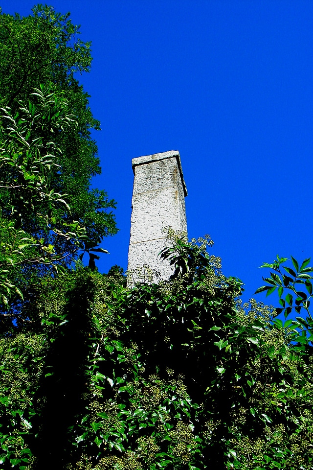 Architecture ruins pillar