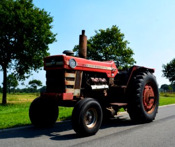 Tractor Agricultural Machinery Vehicle Motor Vehicle photo