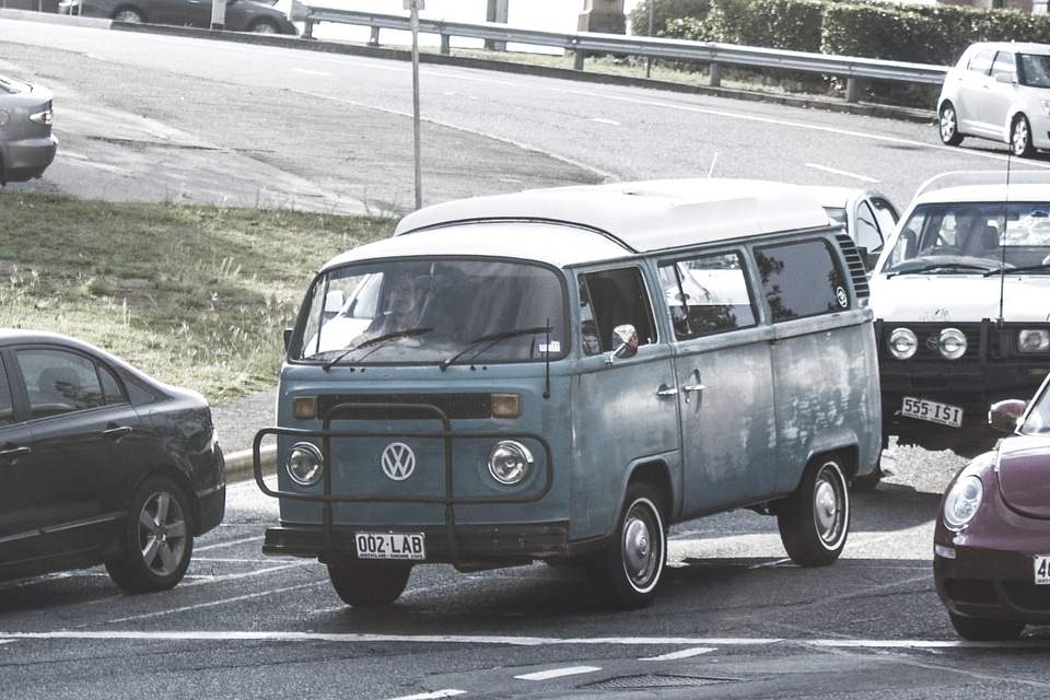 Automobile camper classic car