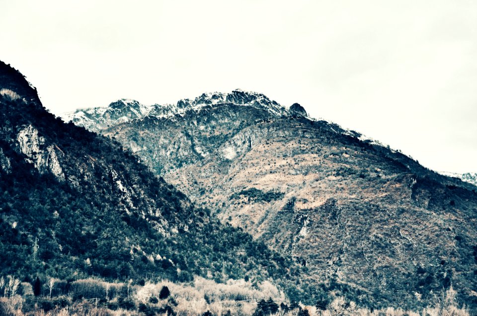 Green And White Mountain Photo At Daytime