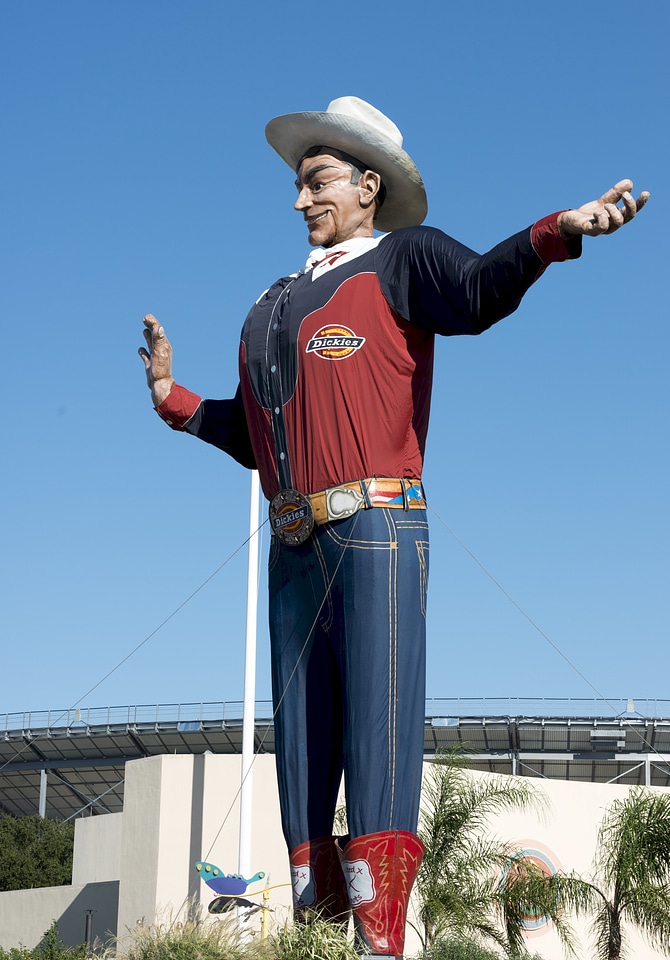 Statue figure culture