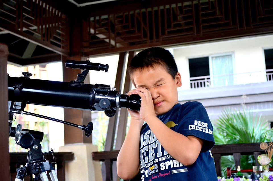 Astronomer astronomy scientific