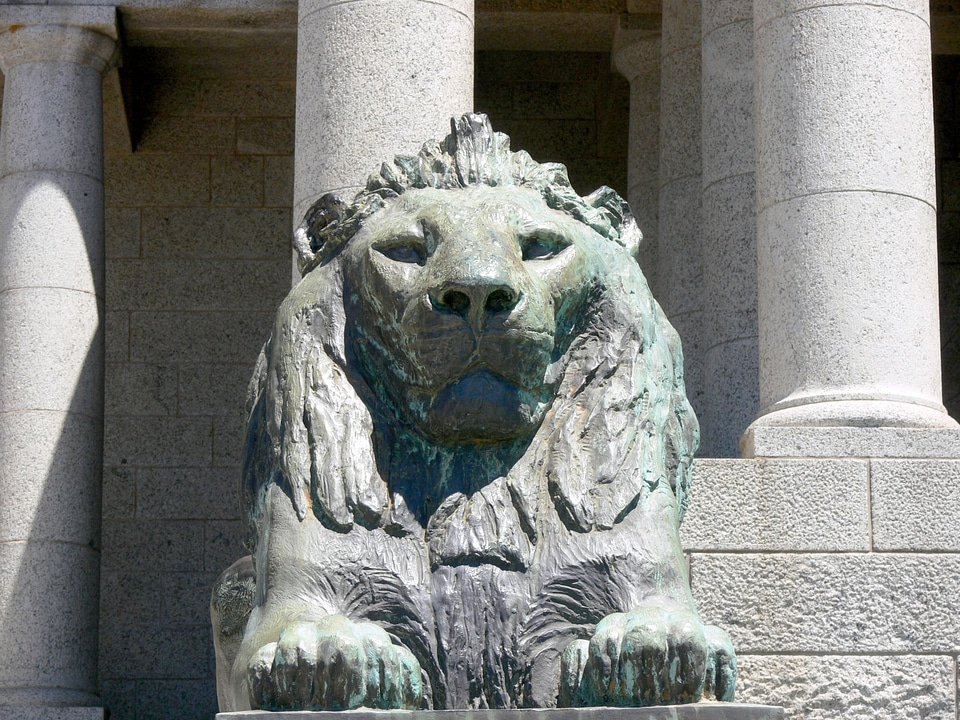 Animal symbol carving