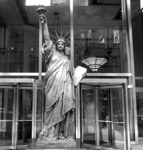 Statue Of Liberty Replica photo