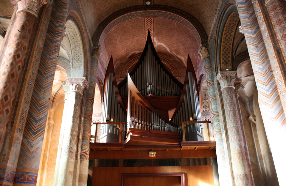 Instrument church musical