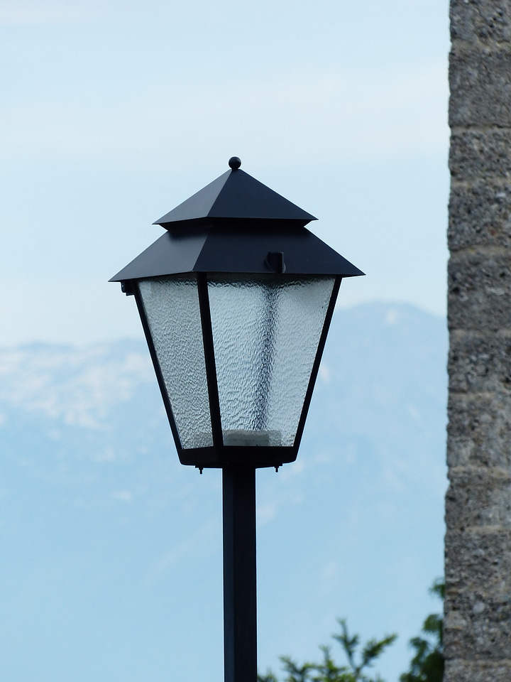 Light lighting street lamp