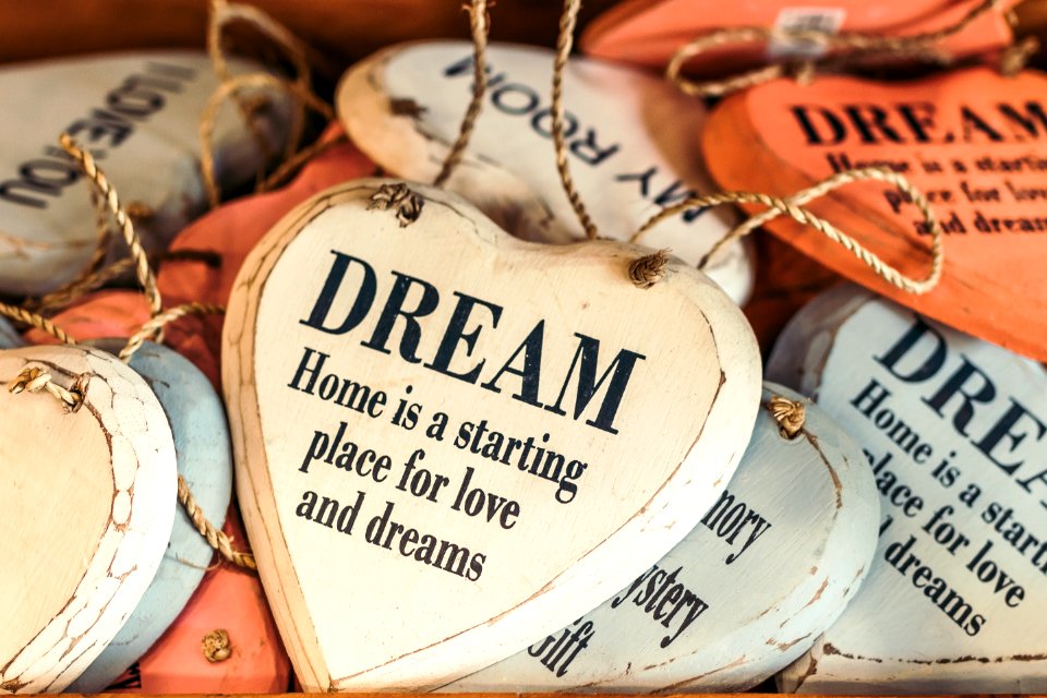 White And Orange Wooden Heart Dream Quote Decor Lot