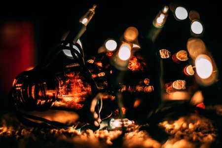 Shallow Focus Photography Of String Lights photo