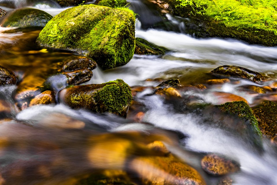 Closeup Photo Body Of Water And Green Stone