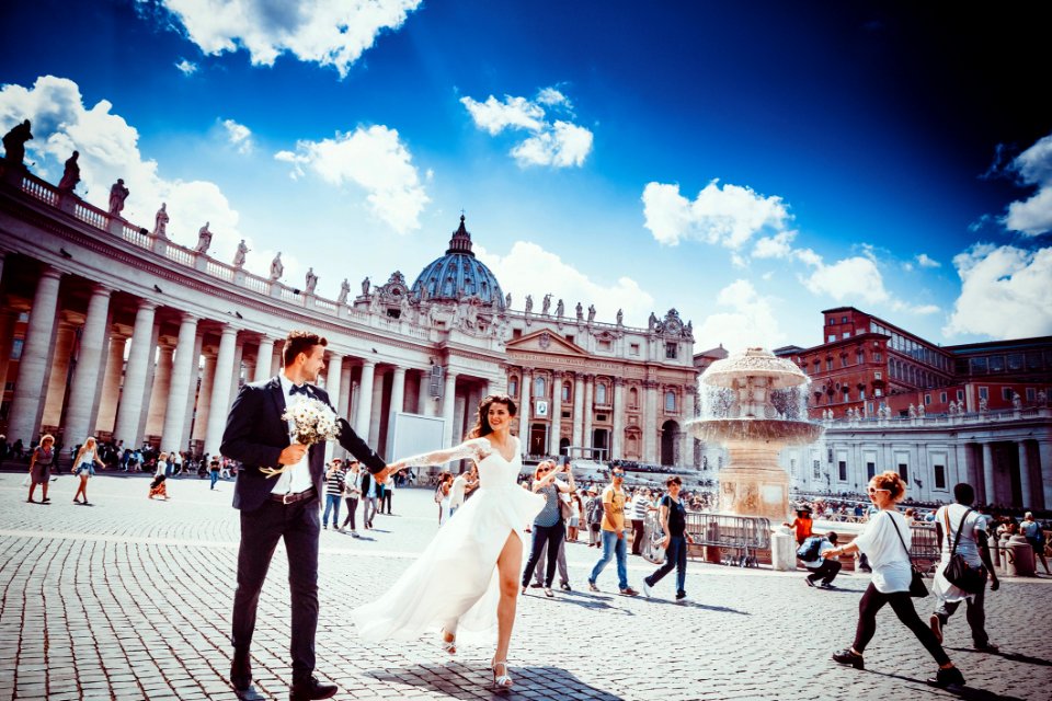 Picture Of Bride And Groom
