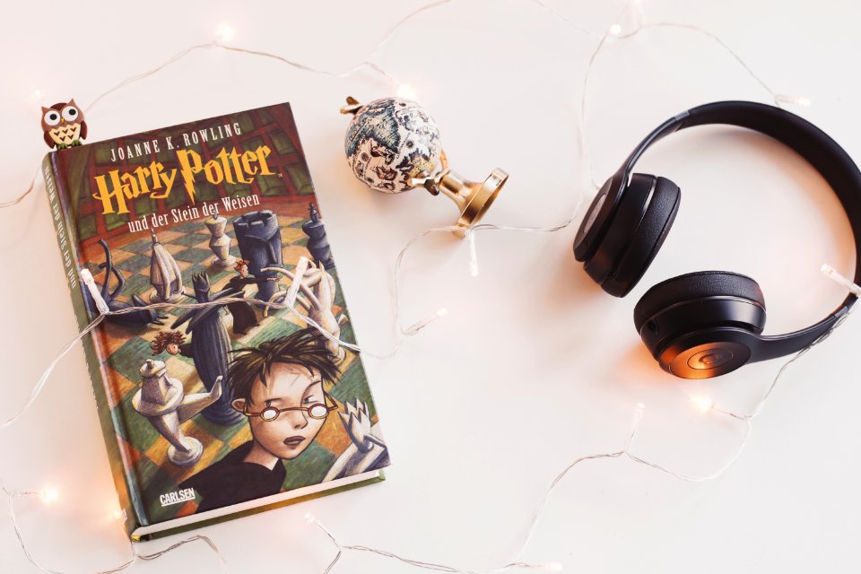 Harry Potter Book And Black Headphones With Trinket
