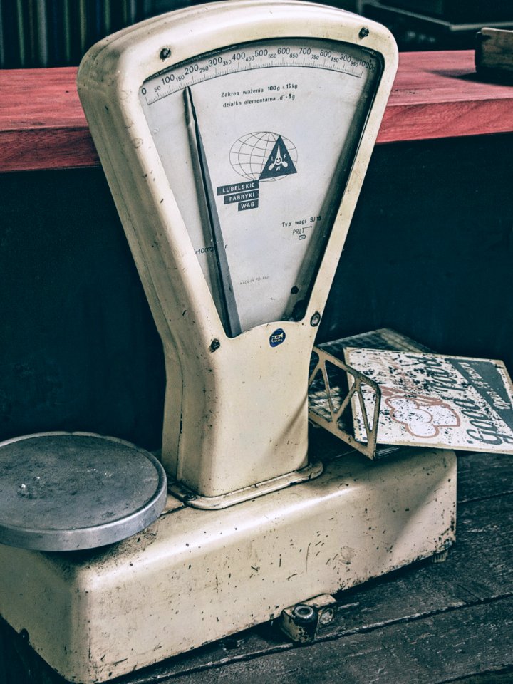 White Digital Weighing Scale