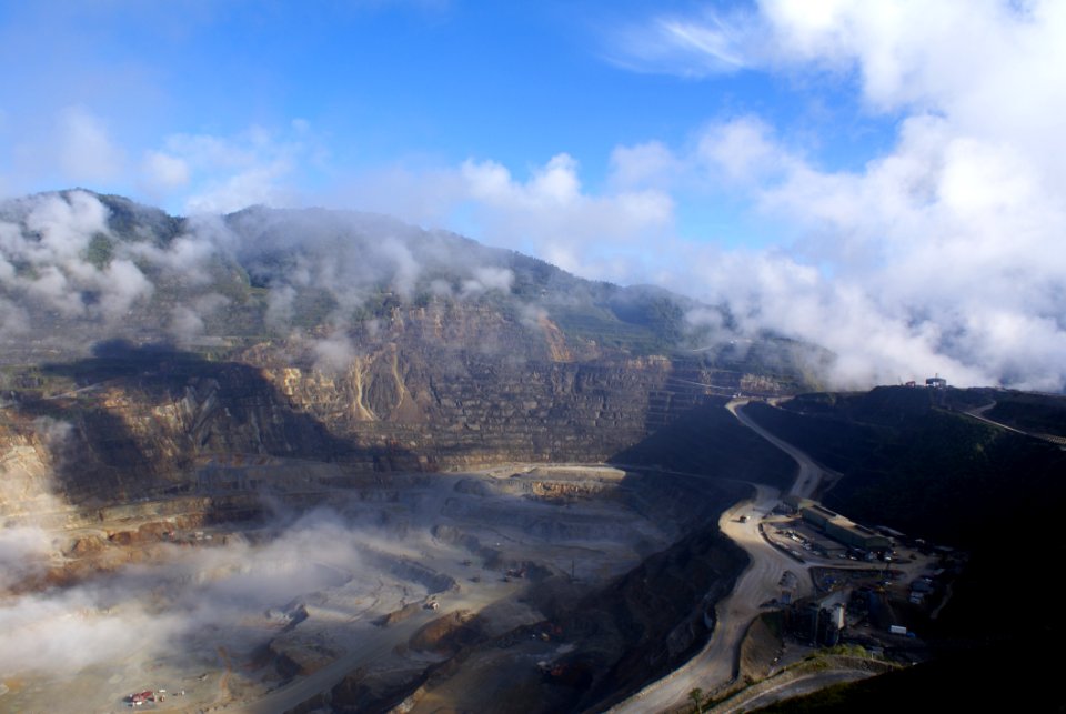 Highland Sky Mountain Mountainous Landforms photo