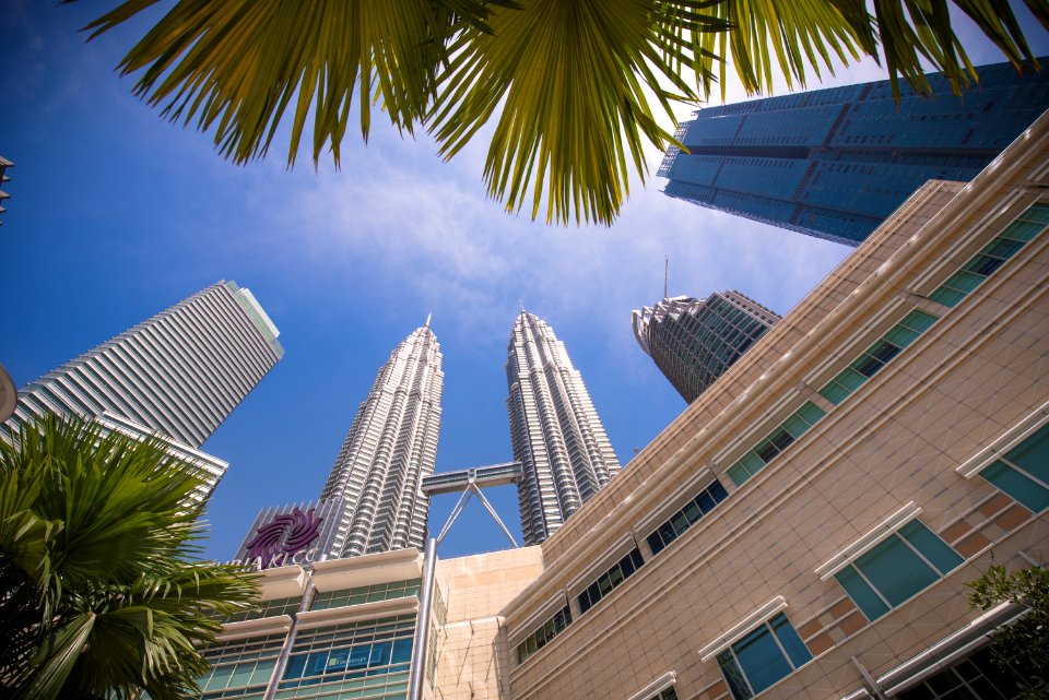 Metropolitan Area Skyscraper Sky Daytime