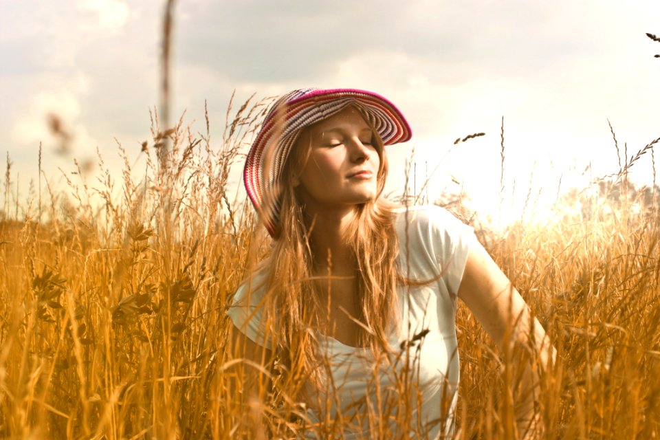Girl Field Beauty Prairie