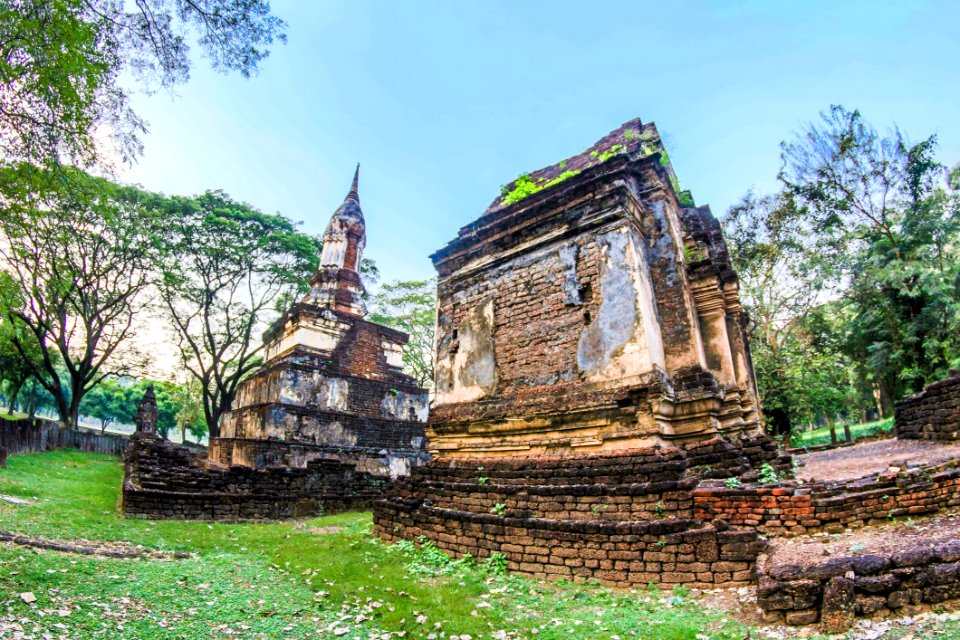 Brown And Gray Concrete Ruins Under Blue Sky At Daytime