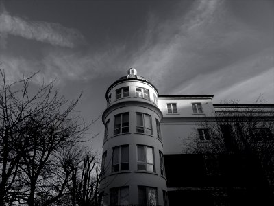 White Concrete Building photo