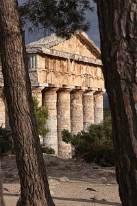 Segesta sicily temple