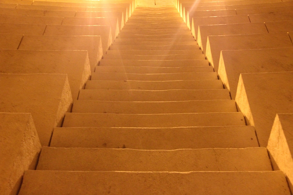 Temple ray of light sun