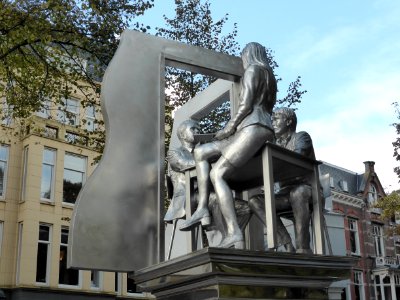 Statue Sculpture Landmark Monument