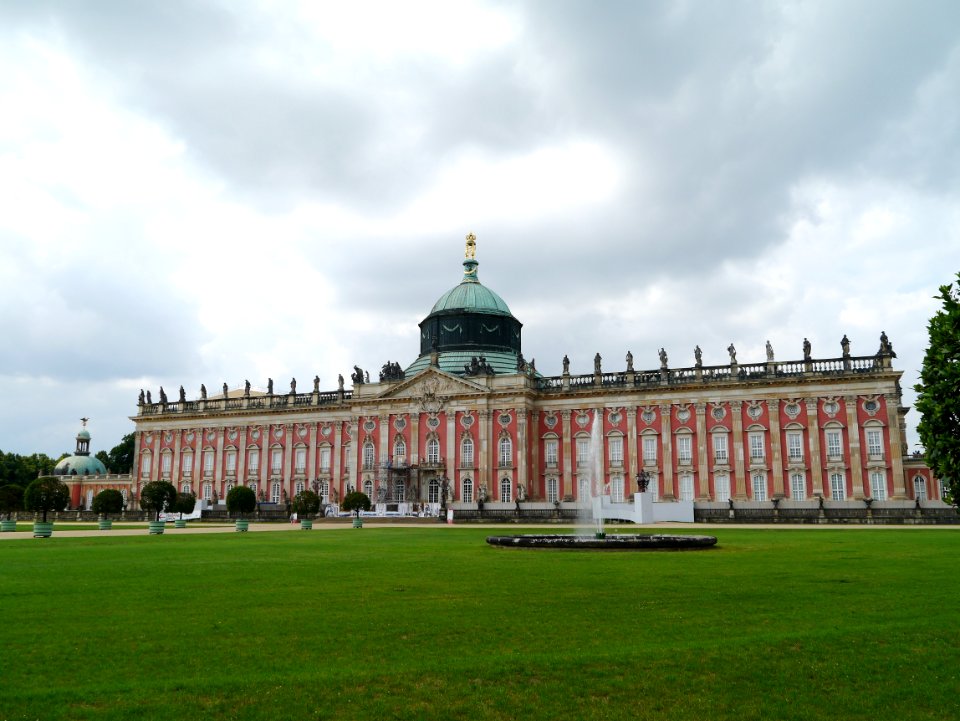 Landmark Sky Palace Stately Home