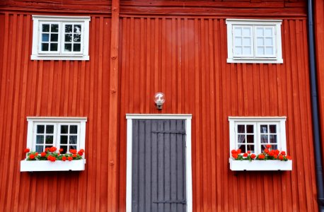 Red Window House Wall photo