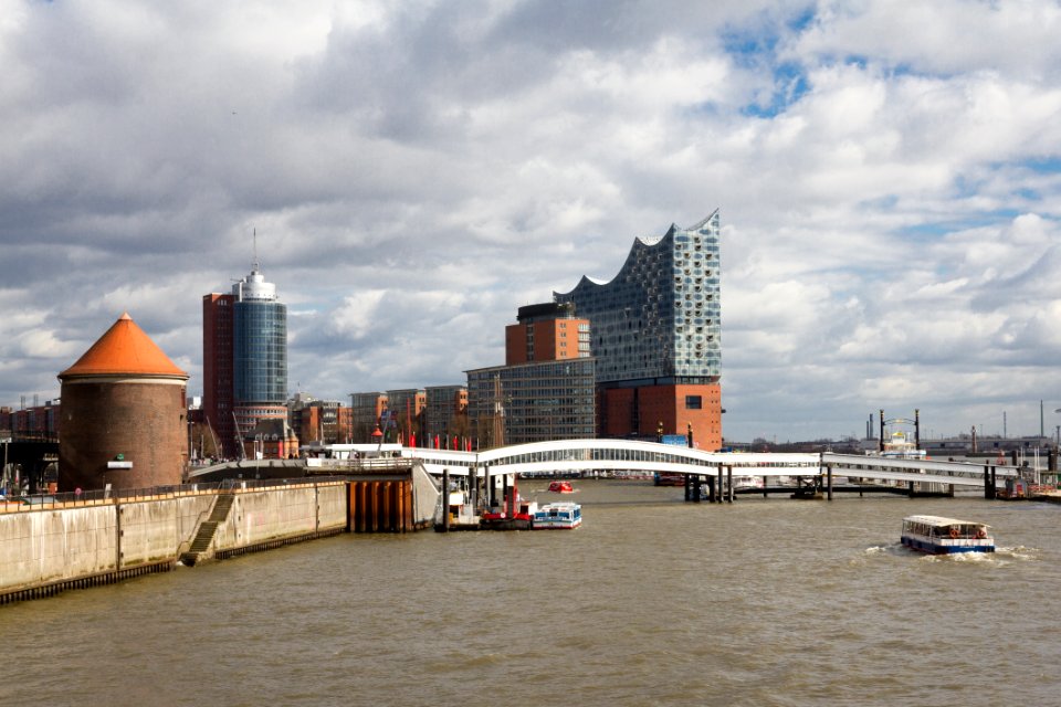 Body Of Water Waterway Water Transportation Water
