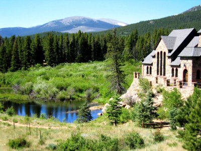 Wilderness Nature Reserve Mountain Village Mountain
