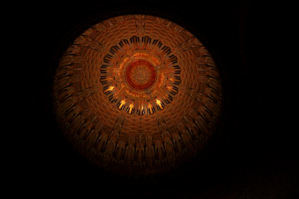 Dome Circle Symmetry Carving