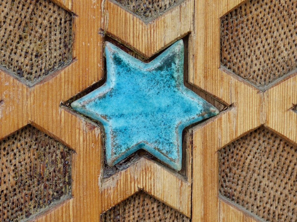 Ceramic beautiful inlay