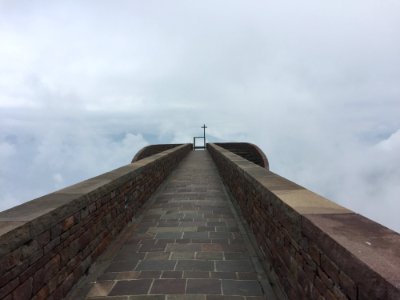 Sky Cloud Fixed Link Roof