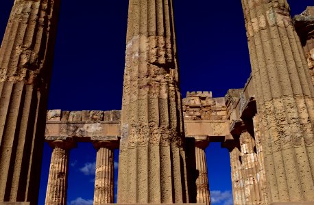 Historic Site Landmark Column Ancient History photo