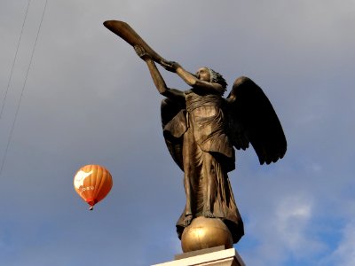 Statue Sculpture Monument Sky