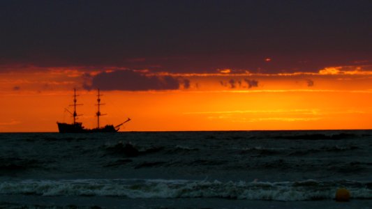 Horizon Sea Sunset Sky photo
