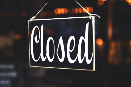 Selective Focus Photography Of Closed Signage