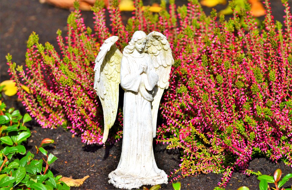 Flower Plant Statue Flora