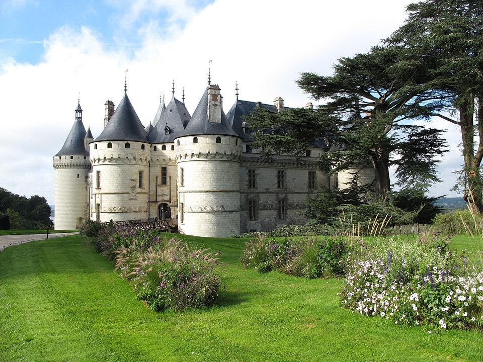 Architecture france romance