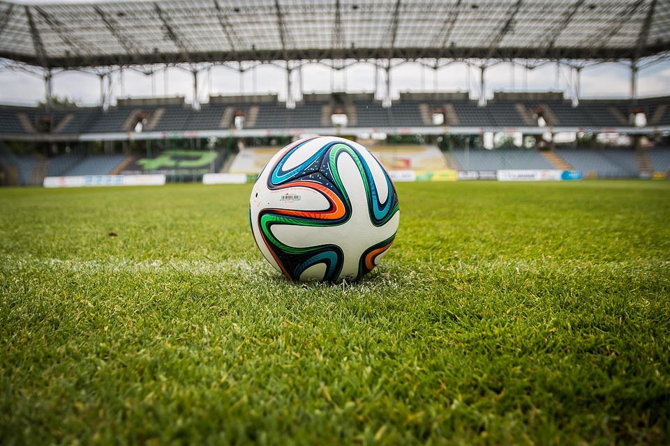The pitch grass game
