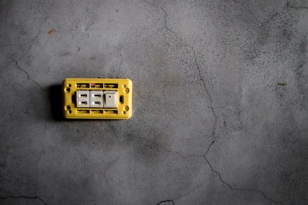 Yellow Font Angle Metal