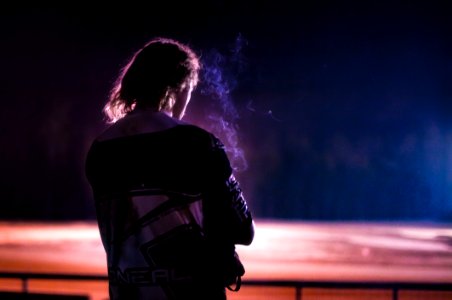 Purple Performance Darkness Phenomenon