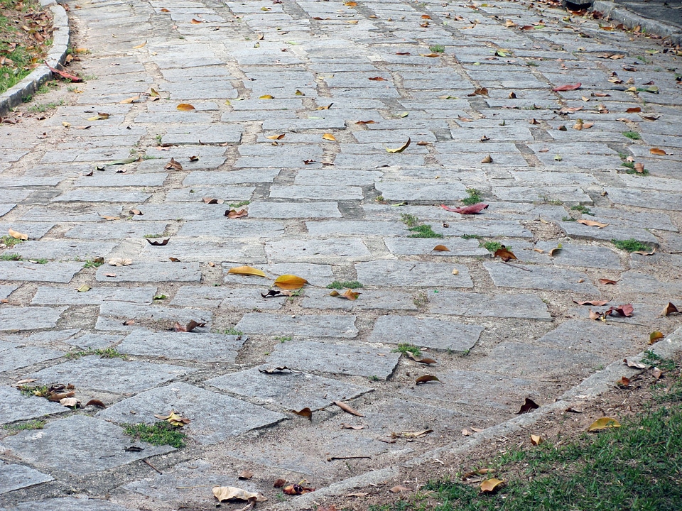 Pavement paths lane