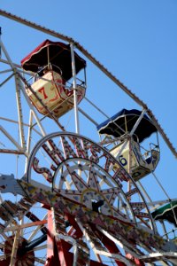 Ferris Wheel Amusement Park Tourist Attraction Amusement Ride photo