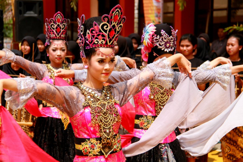 Folk Dance Event Festival Tradition photo