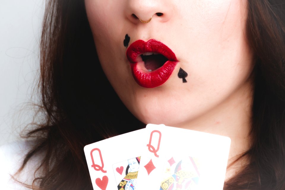 Queen Of Diamond And Heart Playing Cards