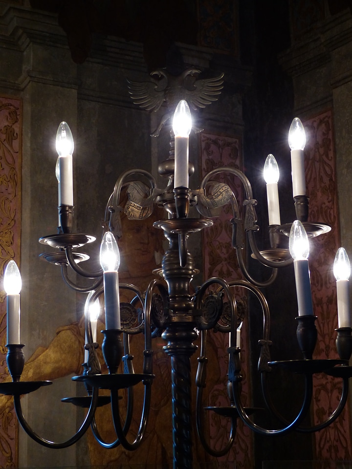 Light hell lighting