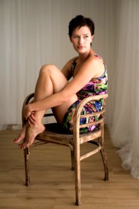 Sitting Leg Beauty Shoulder