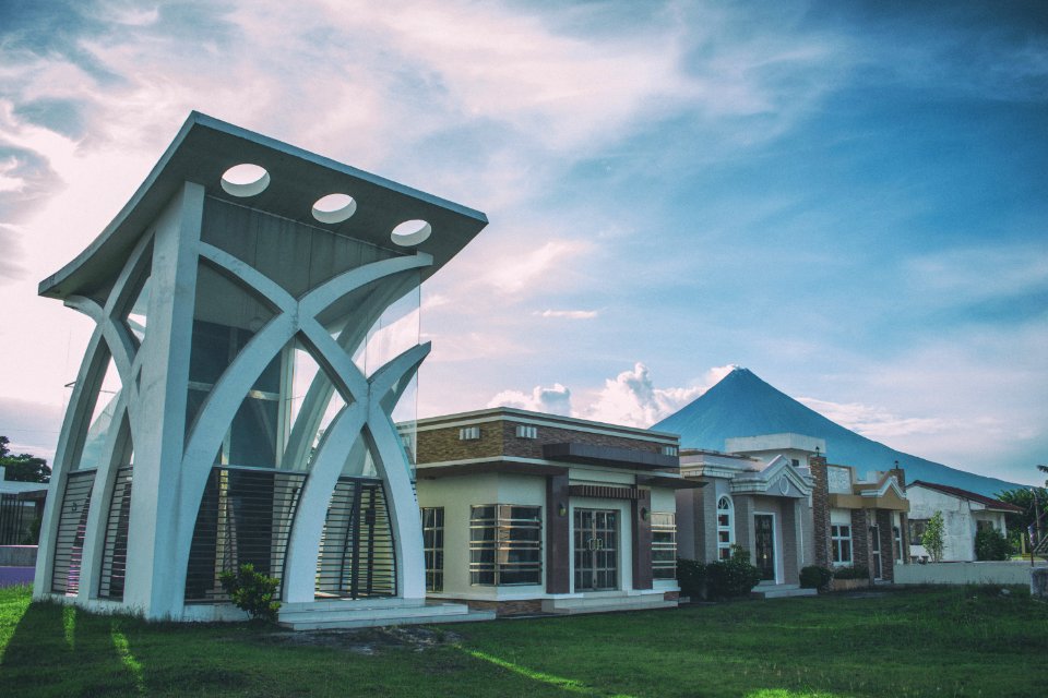 Inlined Bungalow Houses