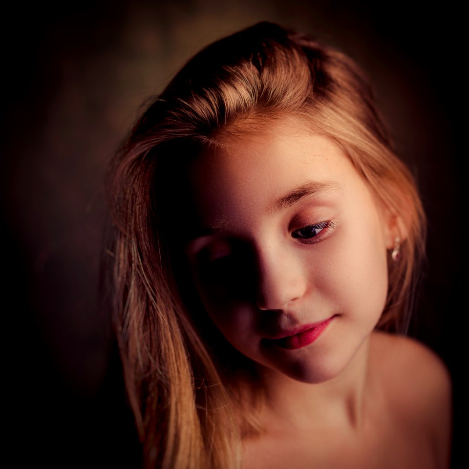 Girl With Brown Hair And Red Lips